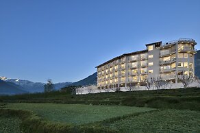 Justa Grand View Resort & Spa, Manali