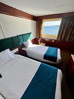 Mimi and Diamond Hotel