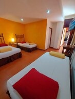 Hostal Lolas Boutique