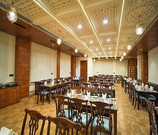 Trulyy The Amar Mahal