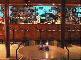 Koukounaries Beach Hotel