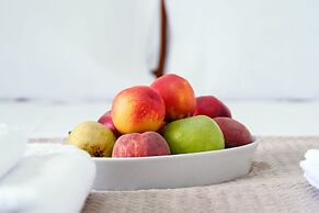 Koukounaries Beach Hotel