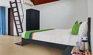 Treebo Blooms & Berries Agro Tourism