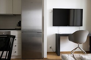 2ndhomes Central 1BR Apartment w Balcony