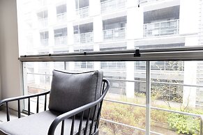 2ndhomes Central 1BR Apartment w Balcony