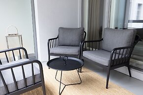 2ndhomes Central 1BR Apartment w Balcony