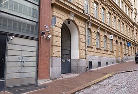 2ndhomes Central 1BR Apartment w Balcony