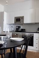 2ndhomes Central 1BR Apartment w Balcony