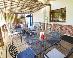 Tuggle's Gap Roadside Inn - Blue Ridge Parkway