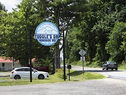 Tuggle's Gap Roadside Inn - Blue Ridge Parkway