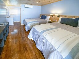 Tuggle's Gap Roadside Inn - Blue Ridge Parkway