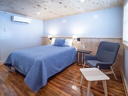 Tuggle's Gap Roadside Inn - Blue Ridge Parkway