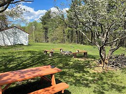 Tuggle's Gap Roadside Inn - Blue Ridge Parkway