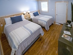 Tuggle's Gap Roadside Inn - Blue Ridge Parkway