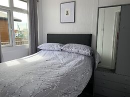 Close to the Beach 3-bed Chalet in Bridlington