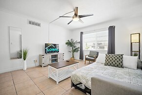 Bayview Regency Apartments By Lowkl