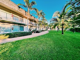 Riverwatch Apartments by Lowkl