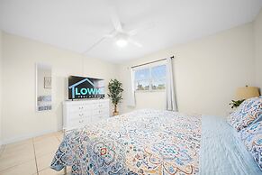 Riverwatch Apartments by Lowkl