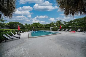 Riverwatch Apartments by Lowkl