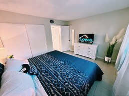 Riverwatch Apartments by Lowkl