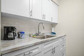 Riverwatch Apartments by Lowkl