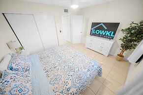 Riverwatch Apartments by Lowkl