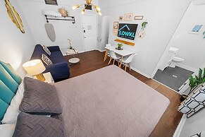 Nine20 Collins Apartments by Lowkl