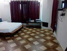 DTR Jungle Hideaways