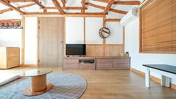 Jeju Motungedoljib Dogchaepension