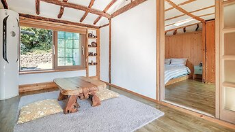 Jeju Motungedoljib Dogchaepension