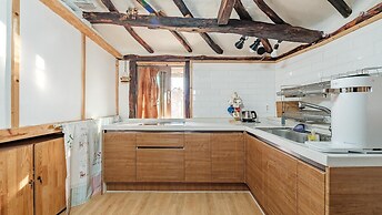 Jeju Motungedoljib Dogchaepension