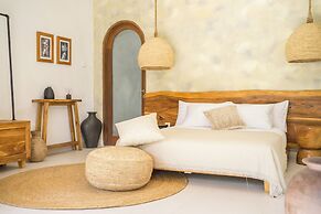 Nagara Boutique Hotel and Coworking