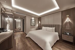 La Siesta Premium Saigon