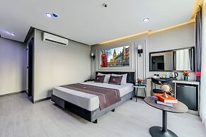 Intercity Airport Hotel