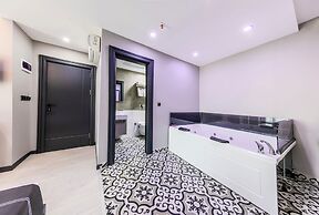 Intercity Airport Hotel