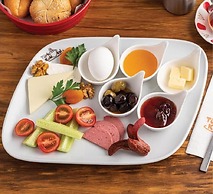 Intercity Airport Hotel