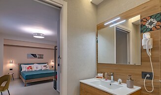 Macramé Suites & Rooms