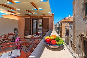 Macramé Suites & Rooms