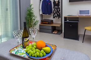 Macramé Suites & Rooms