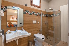 Macramé Suites & Rooms