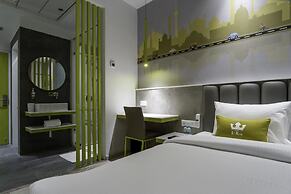 Le ROI Express Paharganj