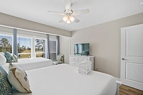 Bay Point Golf Villas by PHG