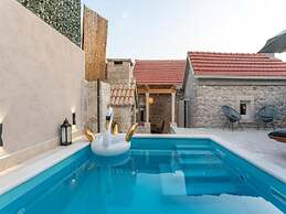 House of Nice Memories