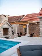 House of Nice Memories