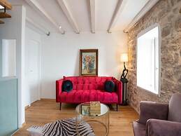 House of Nice Memories