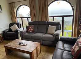 Beautiful House on Wild Atlantic Way - 6 Bedrooms