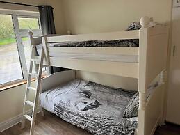 6 Ensuite Bedrooms-sleeps 12-garden-sea & Mtn View