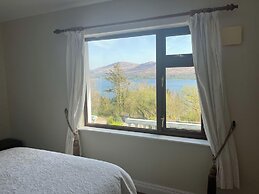 6 Ensuite Bedrooms-sleeps 12-garden-sea & Mtn View