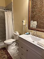 The Inn at Cedar Grove