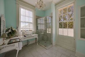 The Inn at Cedar Grove